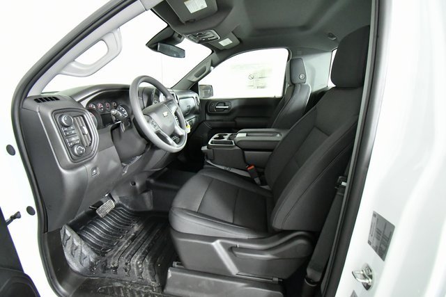 2026 Chevrolet Silverado 1500 photo 4