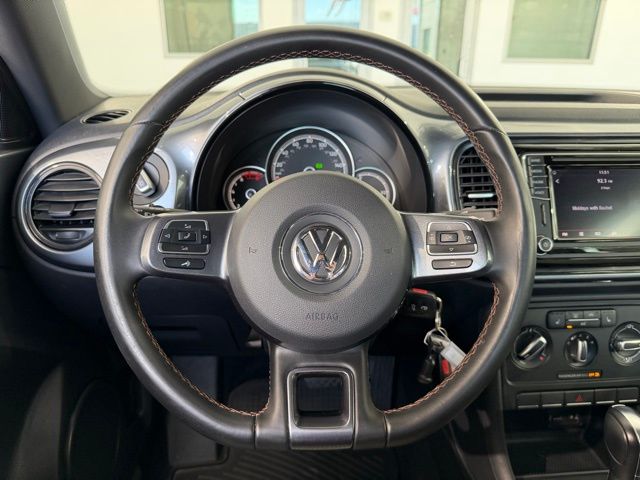 2017 Volkswagen Beetle 1.8T Classic photo 44