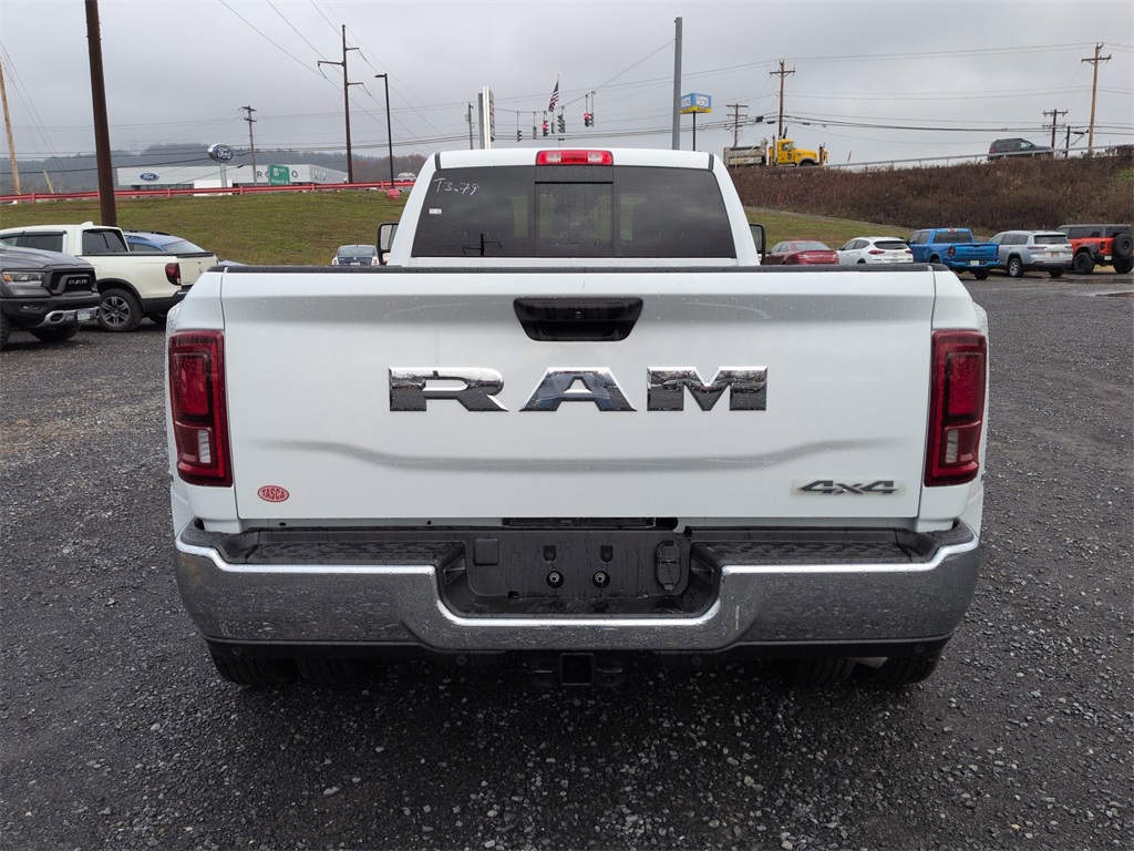 2026 Ram 3500 Tradesman photo 3
