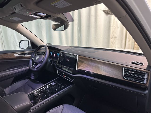 2026 Volkswagen Atlas SE Technology photo 34