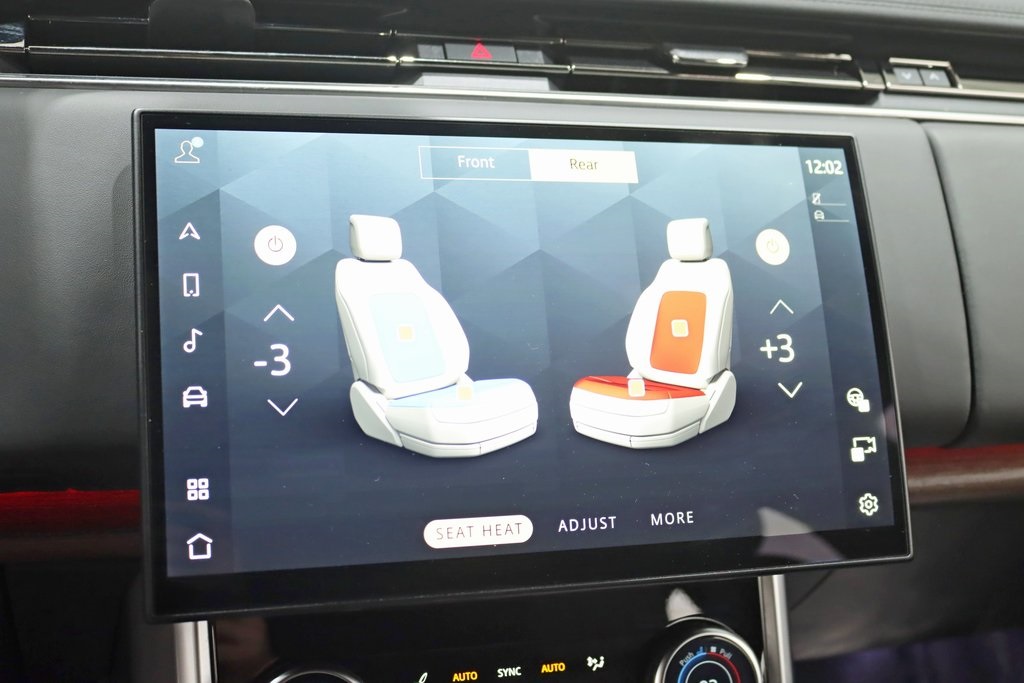 2023 Land Rover Range Rover SE photo 22