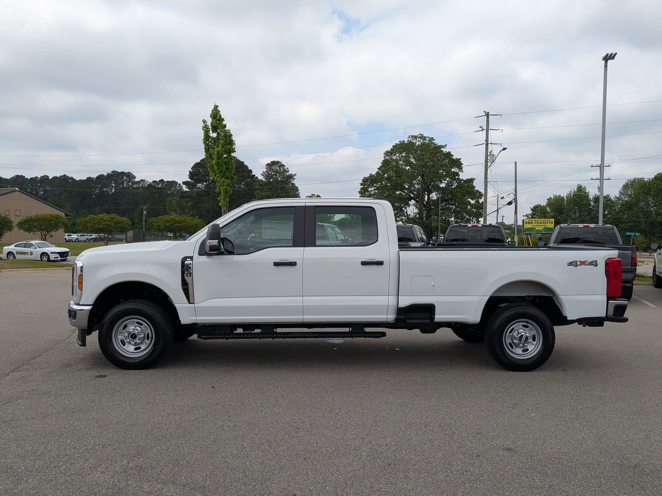 2025 Ford F-250 XL photo 2
