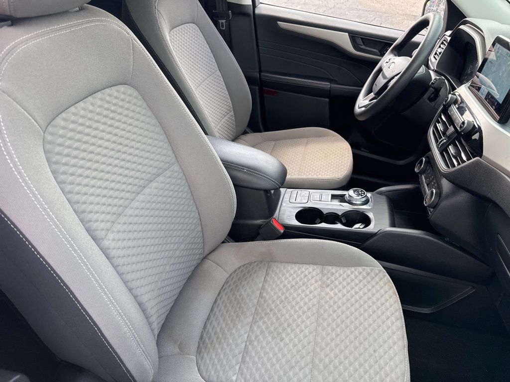 2022 Ford Escape Hybrid SE photo 37