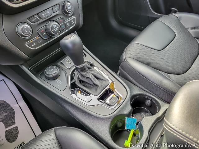 2022 JEEP CHEROKEE - Image 25