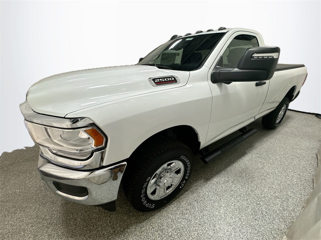 2024 Ram 2500 Tradesman photo 2