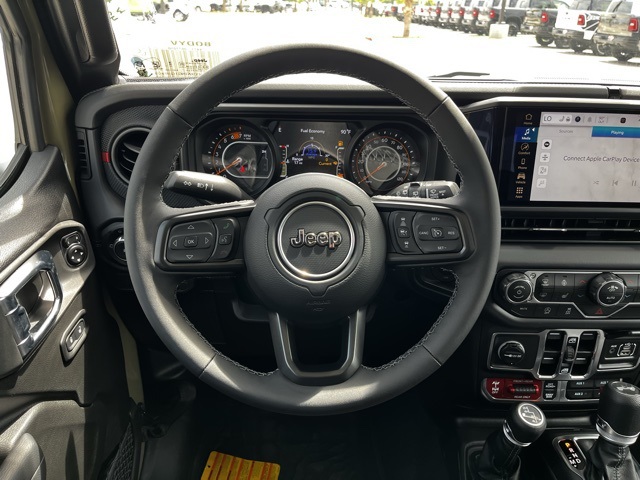 2025 Jeep Wrangler Rubicon photo 8