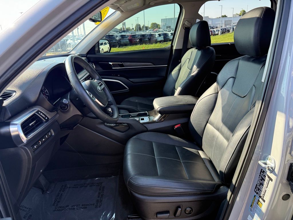 2021 Kia Telluride EX photo 3