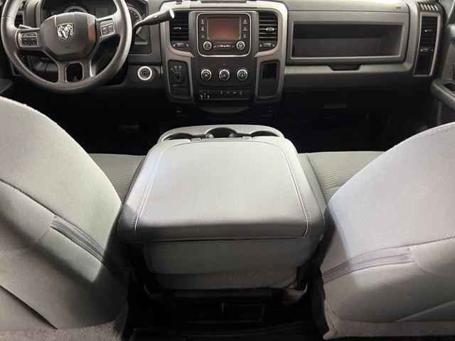 2018 Ram 3500 Tradesman photo 19