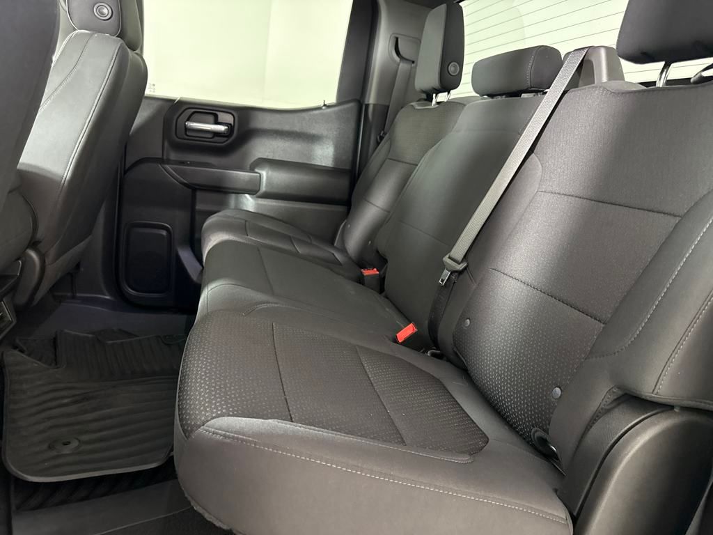 2021 Chevrolet Silverado 1500 Custom photo 10