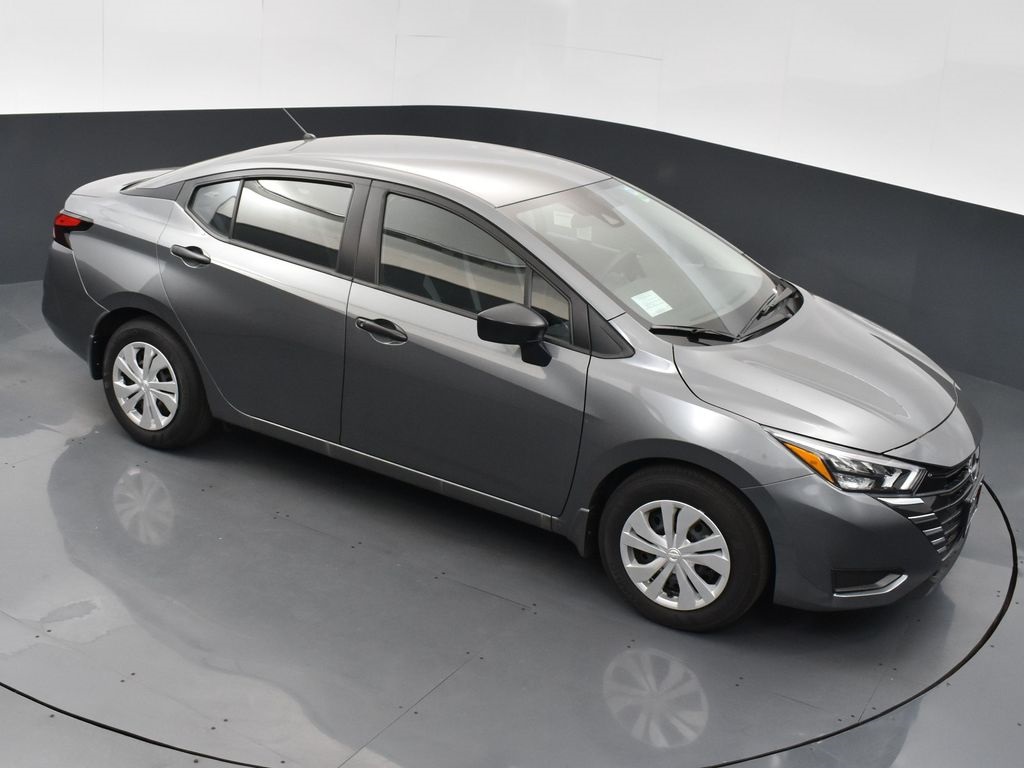 2025 Nissan Versa 1.6 S photo 38