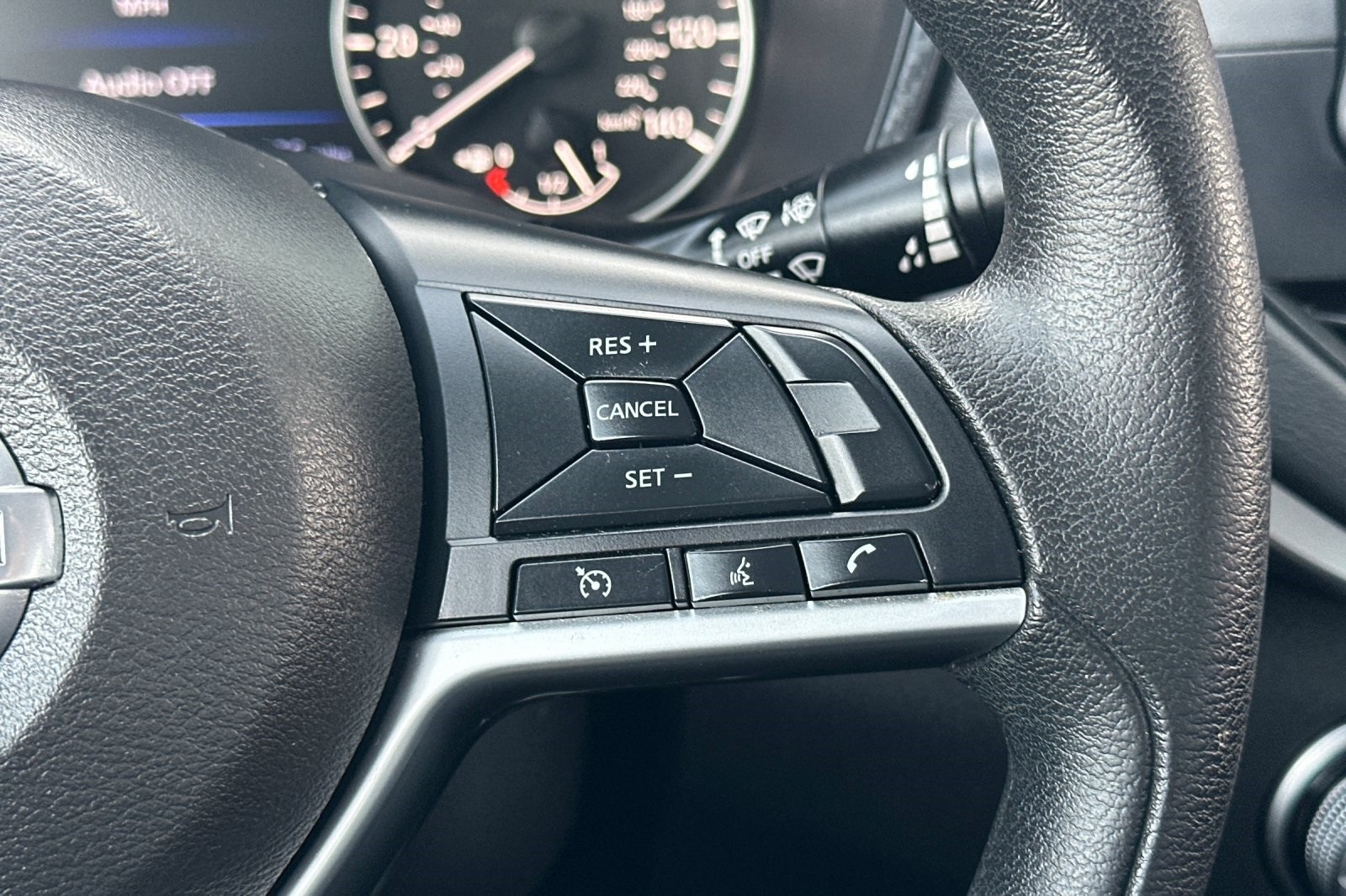 2022 Nissan Altima 2.5 SV photo 27