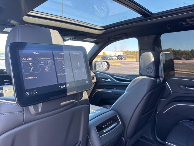 2021 Cadillac Escalade ESV Sport photo 8