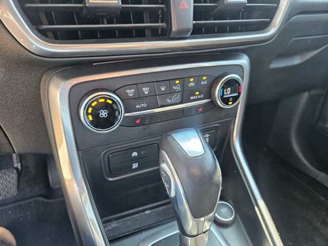 2021 Ford EcoSport SE photo 12