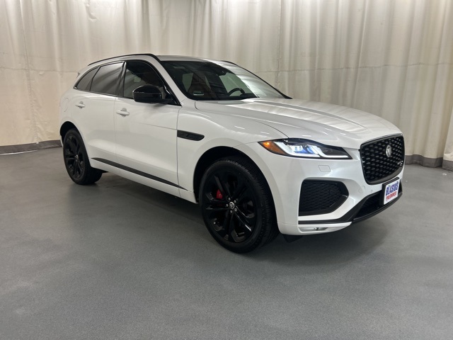 2025 Jaguar F-PACE R-Dynamic S's photo