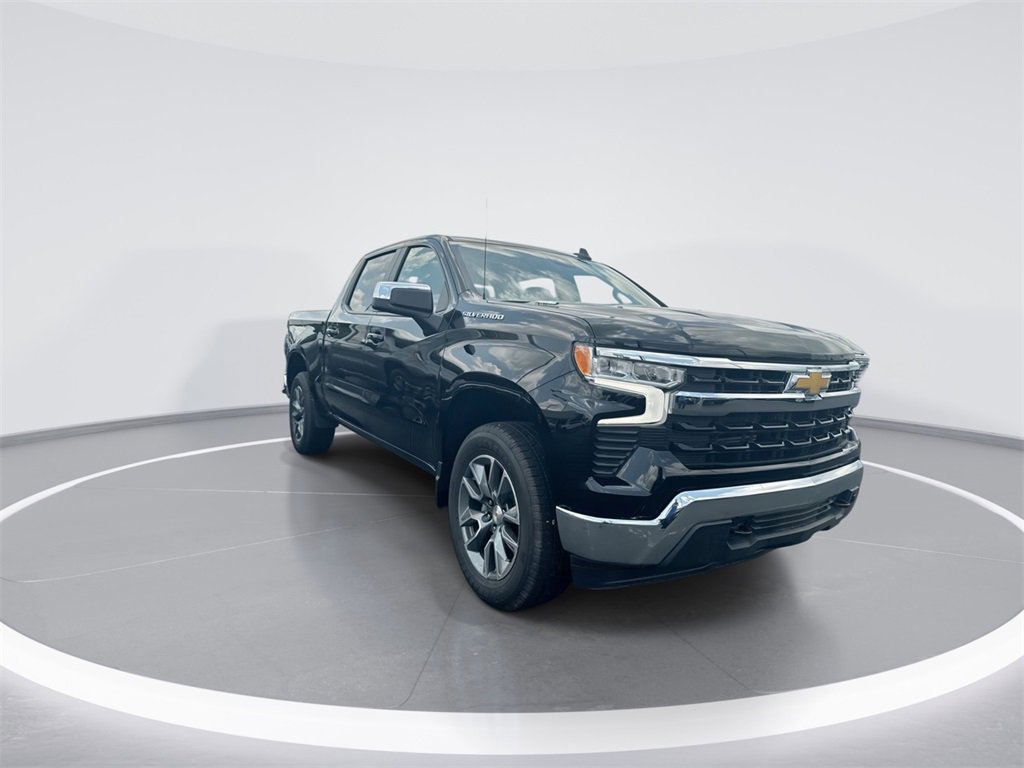2026 Chevrolet Silverado 1500 LT photo 2
