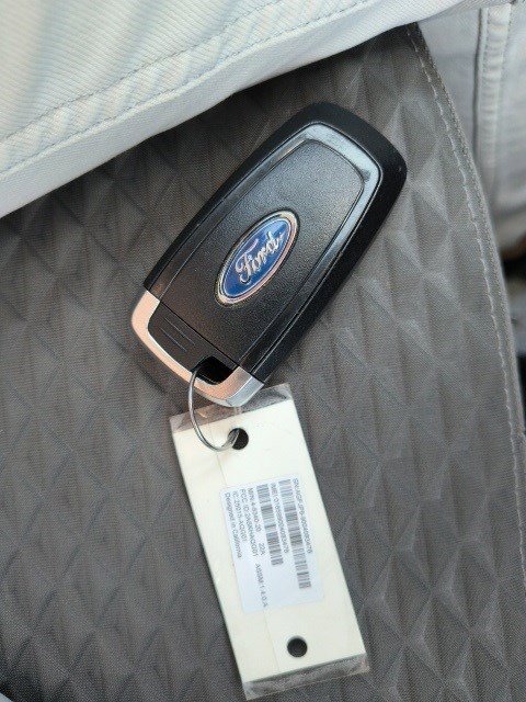 2021 Ford Escape SE Hybrid photo 24