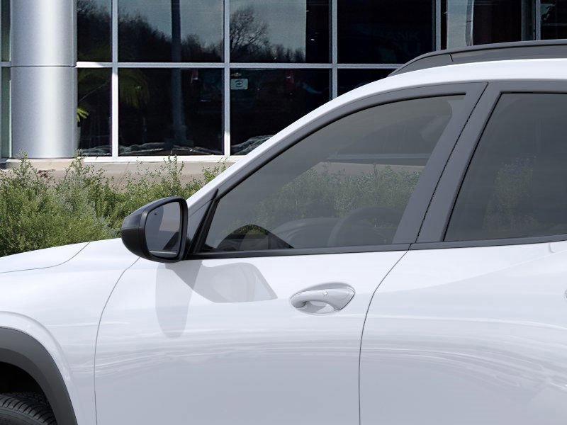 2025 Chevrolet Trax photo 12