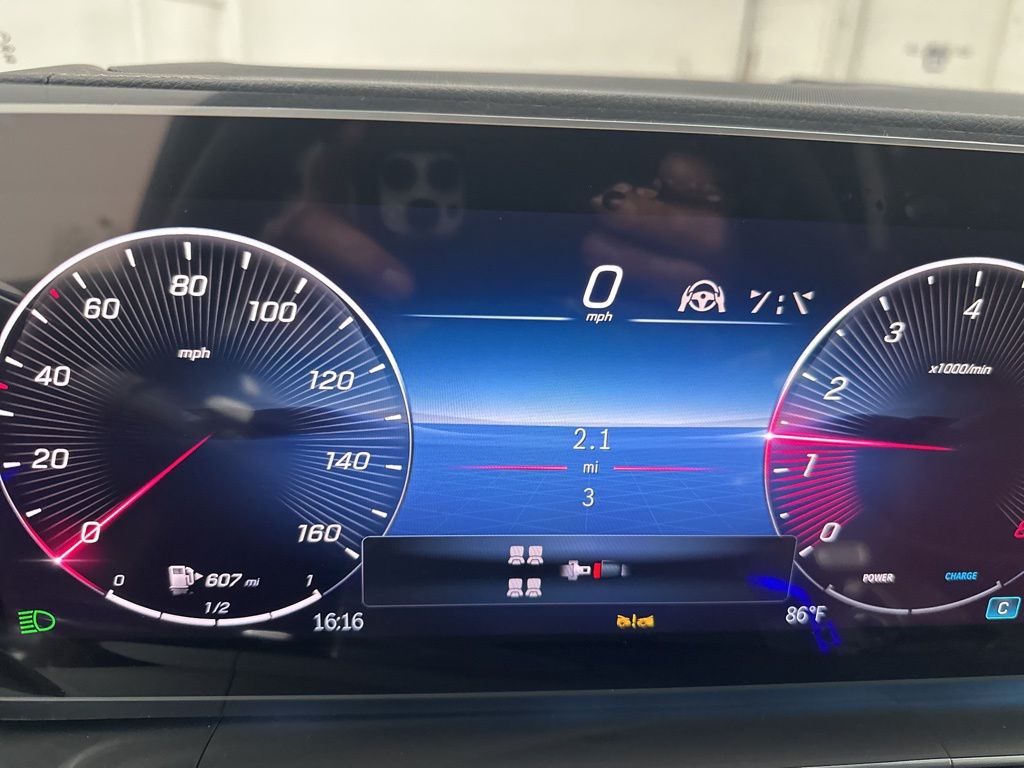 2026 Mercedes Benz GLS 450 4MATIC photo 11