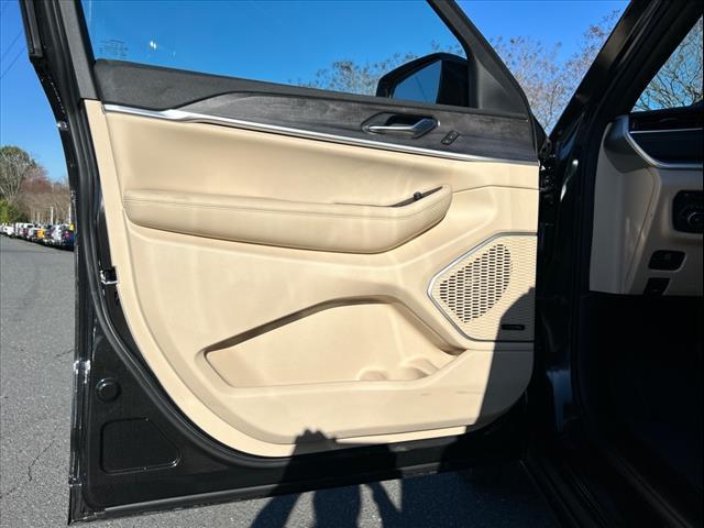 2024 Jeep Cherokee 4xe photo 3