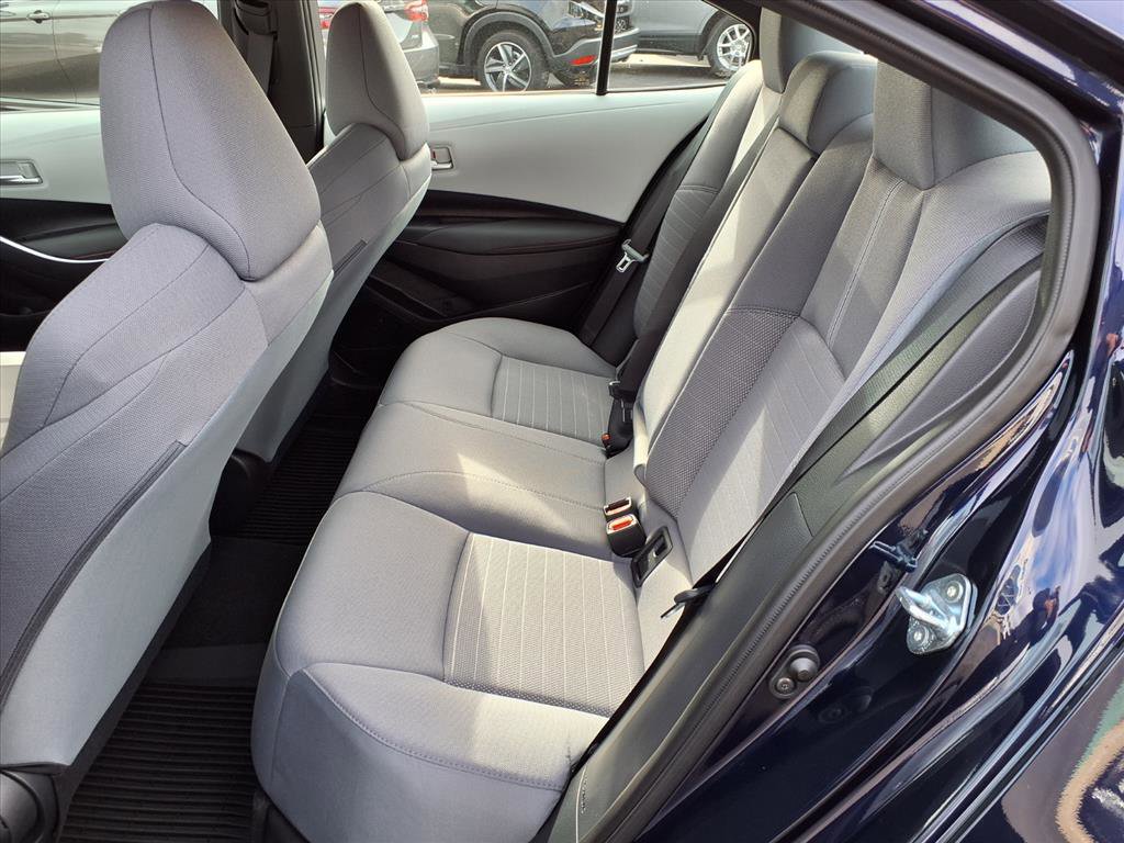 2025 Toyota Corolla SE photo 5