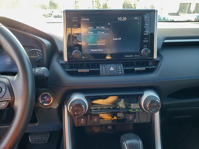 2019 Toyota RAV4 Hybrid XSE photo 14