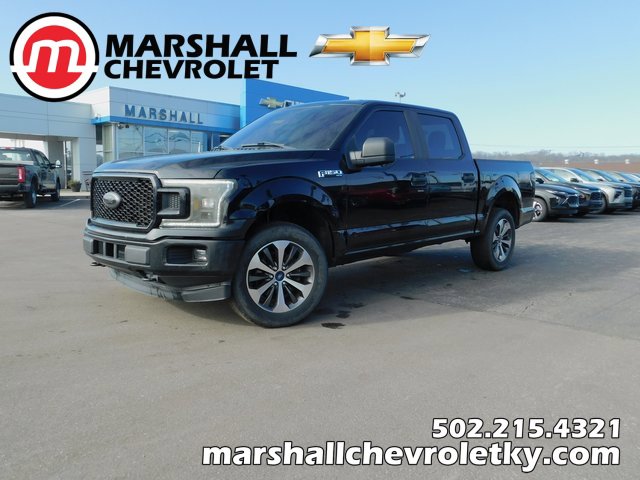 2020 Ford F-150 XL's photo