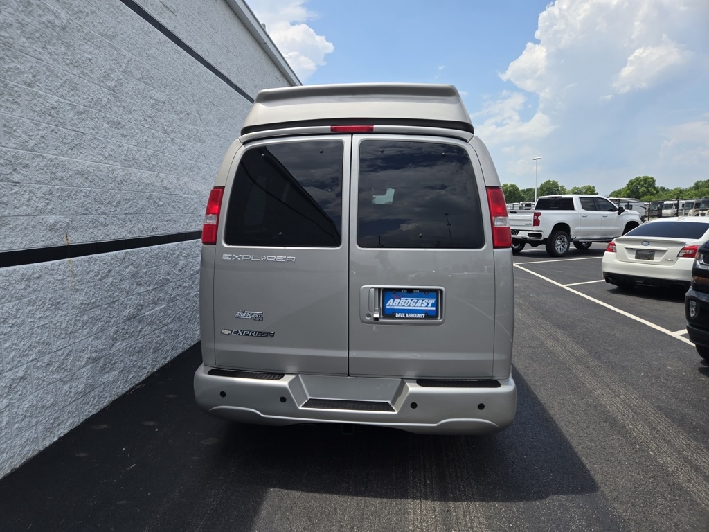 2019 Chevrolet Express 2500 Cargo photo 4