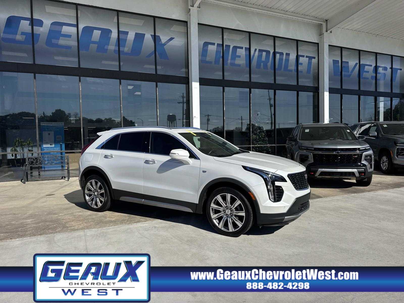 2023 Cadillac XT4 Premium Luxury's photo