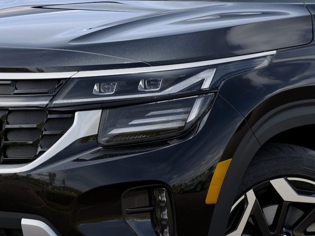 2026 Kia Seltos SX photo 9