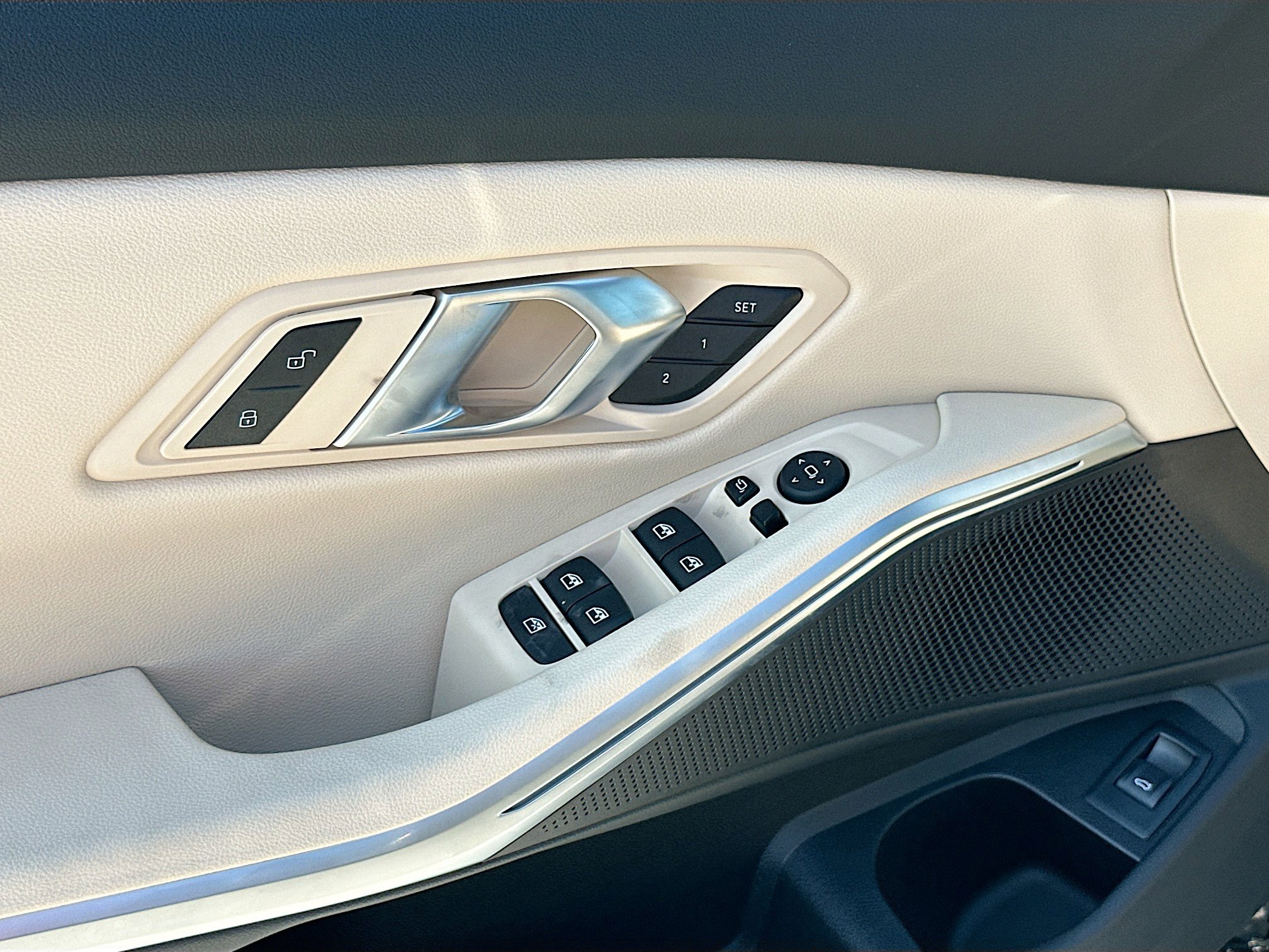 2025 Bmw 330i photo 18