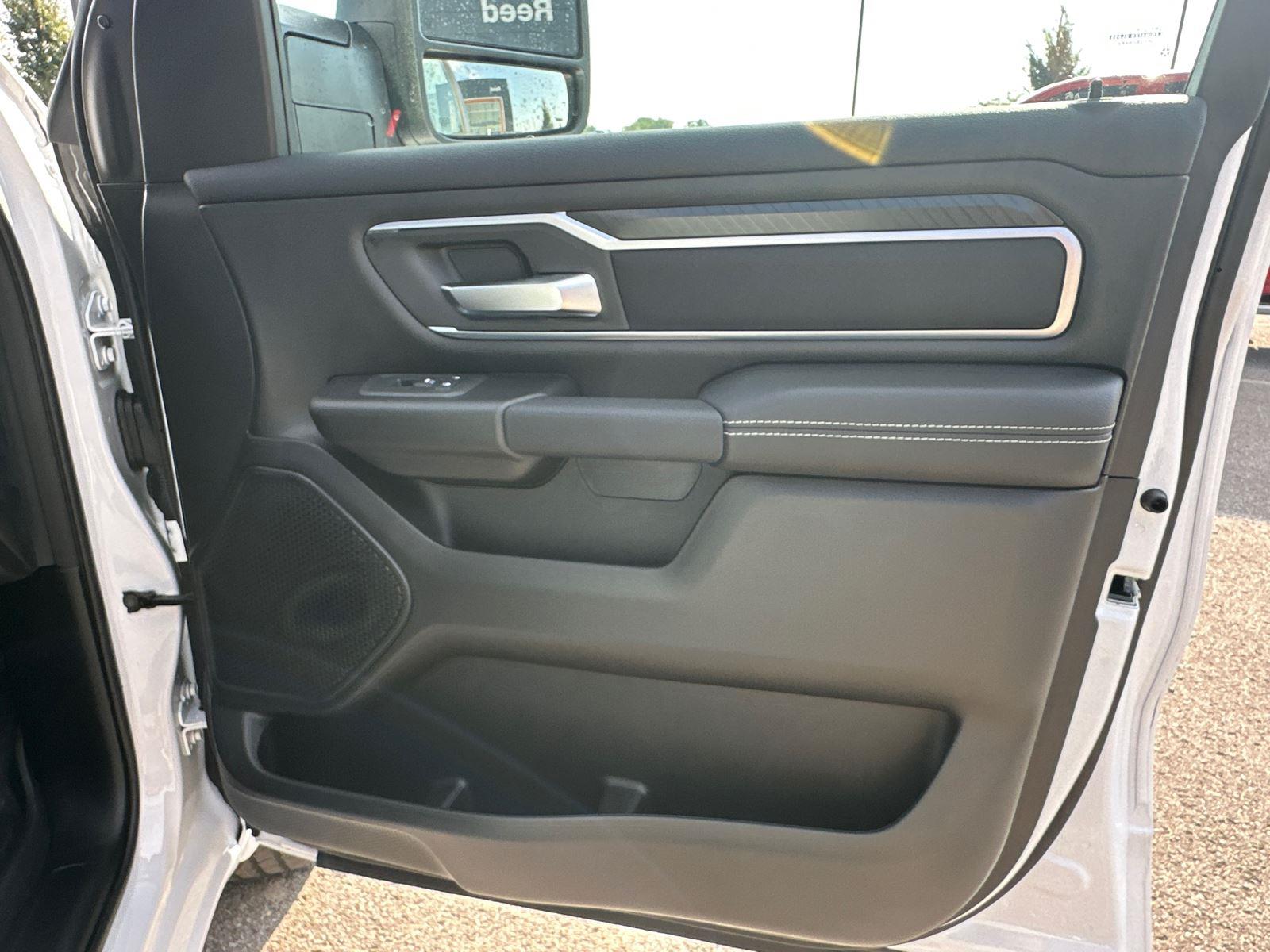 2026 Ram 1500 Big Horn photo 28