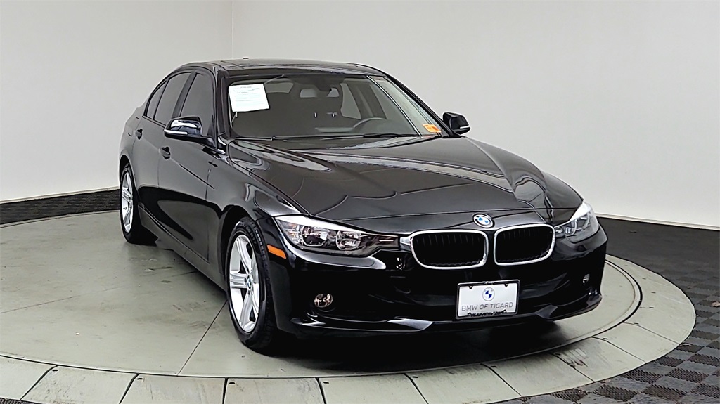 Used 2015 BMW 3 Series 320i with VIN WBA3C3C56FK200694 for sale in Tigard, OR