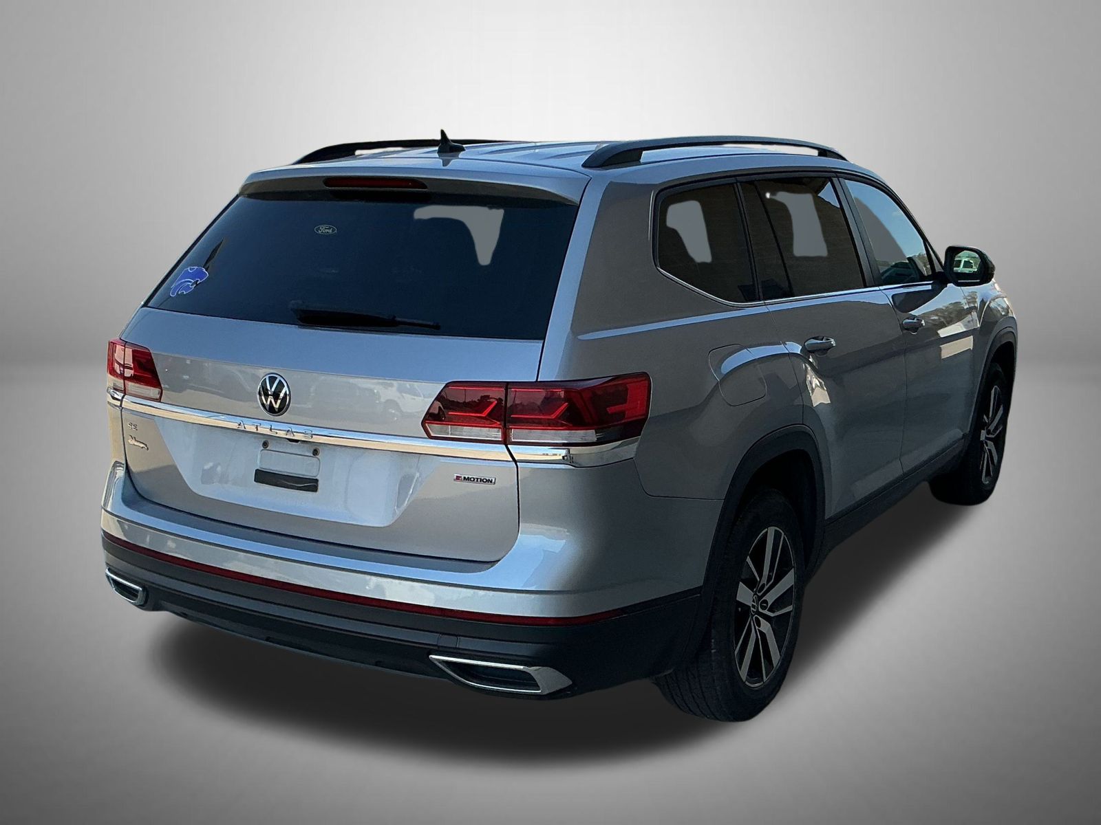 2021 Volkswagen Atlas SE photo 3