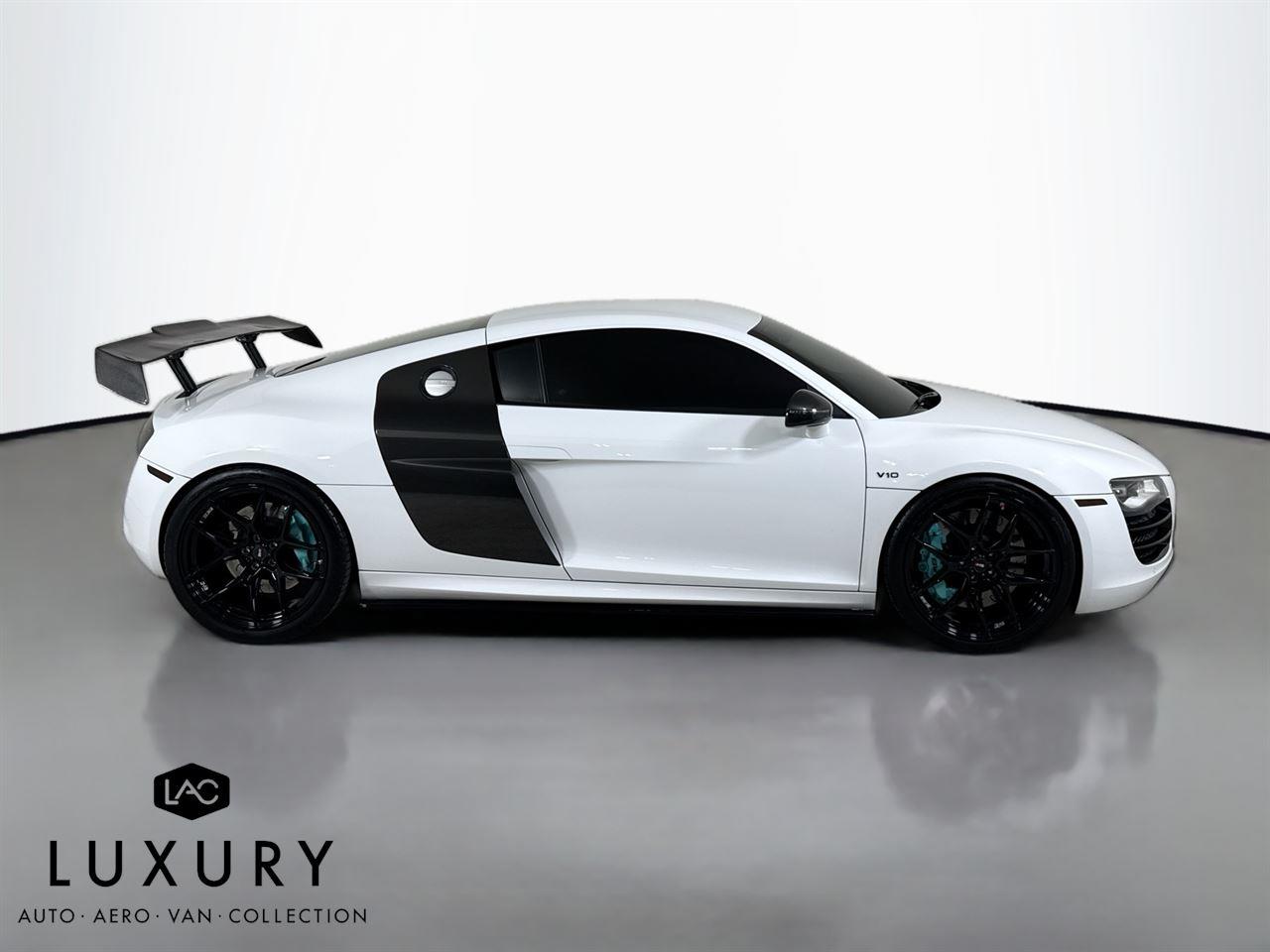 2012 Audi R8 5.2 photo 3