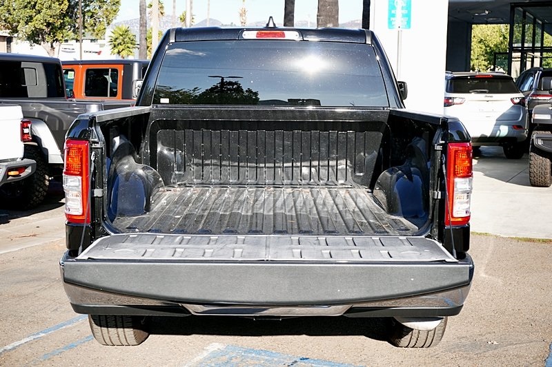 Certified Used 2024 Black Ram Big Horn/Lone Star image 14