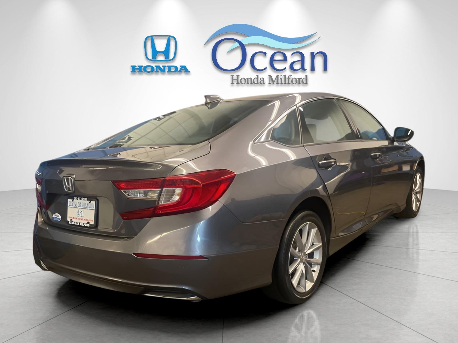 2022 Honda Accord LX 1.5T photo 2