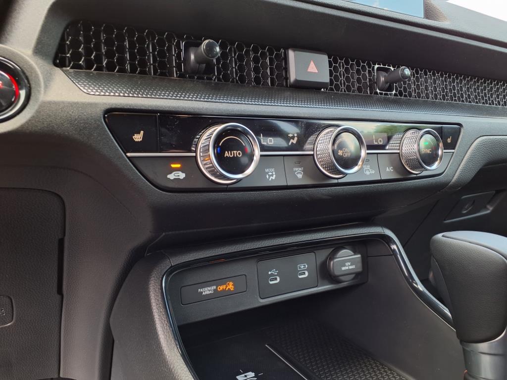 2026 Honda CR-V Hybrid Sport-L photo 14
