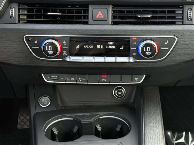 2017 Audi A4 2.0T Premium Plus Quattro photo 21