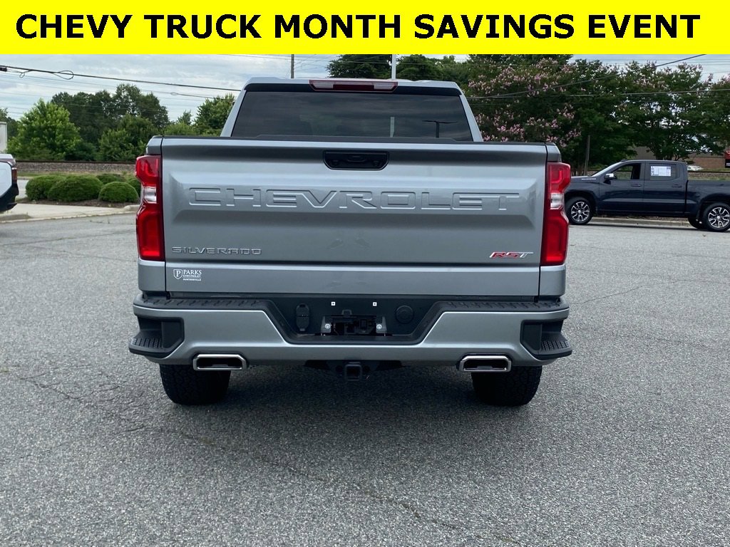2025 Chevrolet Silverado 1500 RST photo 4