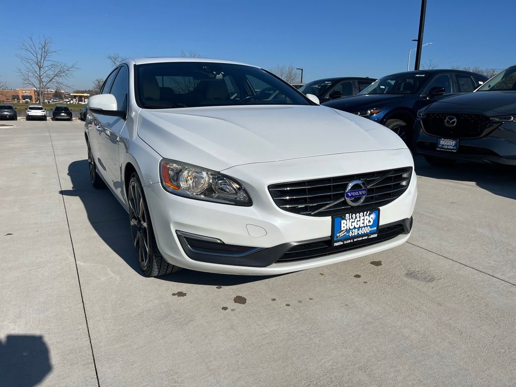 Used 2015 Volvo S60 T5 Premier with VIN YV140MFB9F1299969 for sale in Elgin, IL