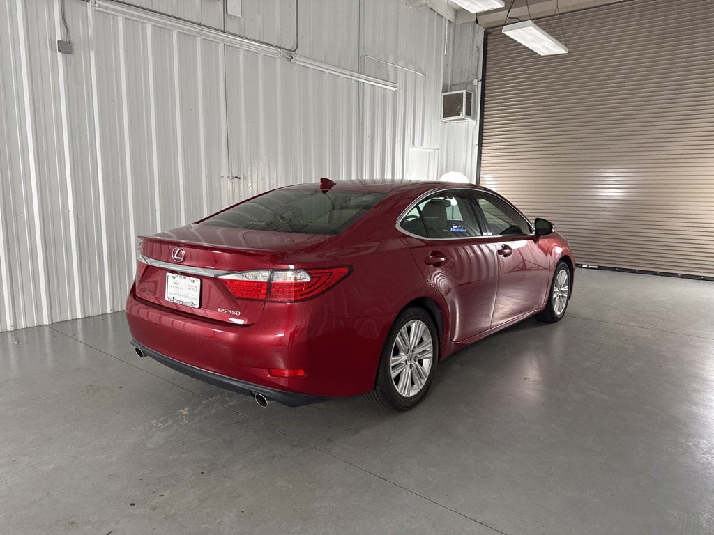 2015 Lexus ES 350 photo 7