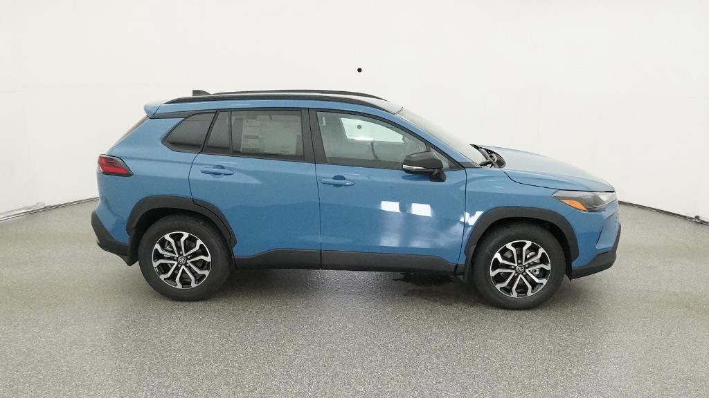 2026 Toyota Corolla Cross XLE XSE photo 23