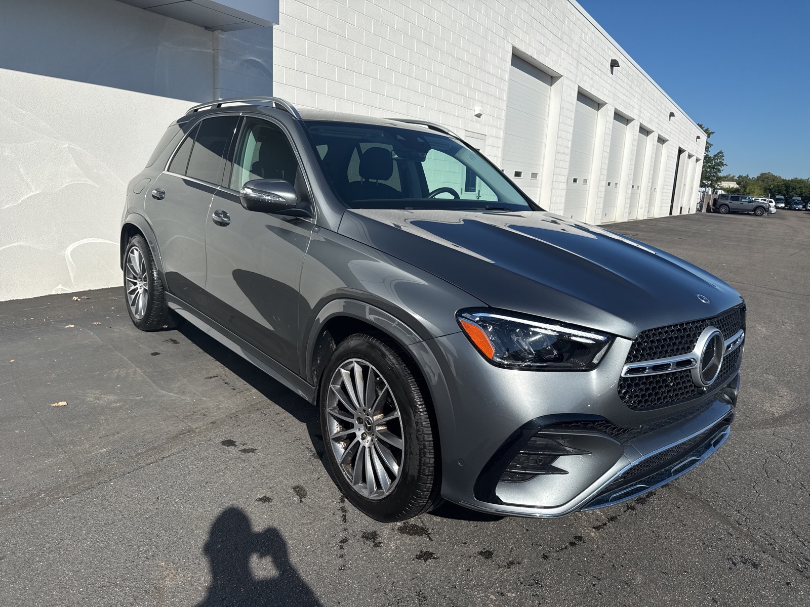 2025 Mercedes Benz GLE 350 4MATIC photo 4