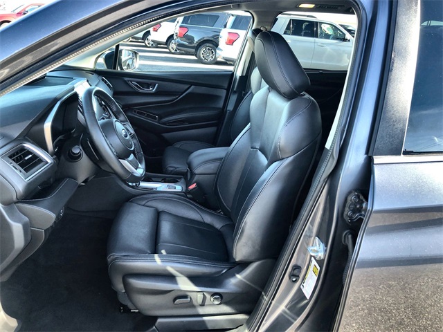 2024 Subaru Ascent Limited photo 3