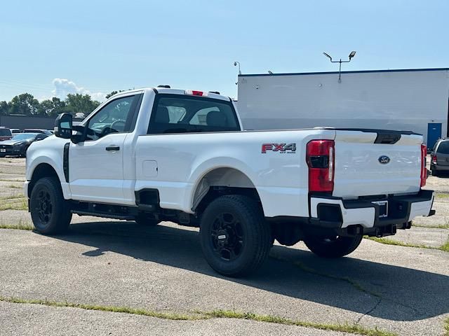 2025 Ford F-350 XL photo 3