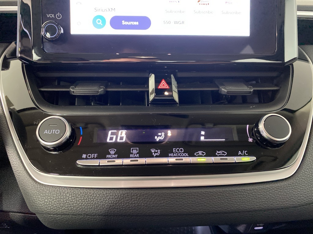 2024 Toyota Corolla LE photo 24