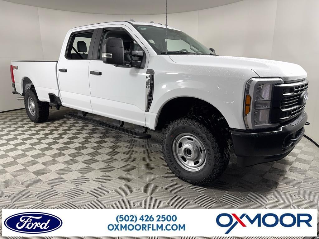 2025 Ford F-350 Super Duty XL's photo