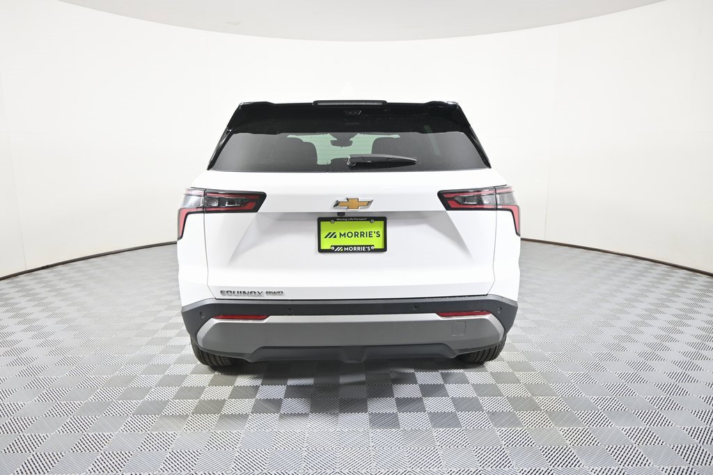 2026 Chevrolet Equinox LT photo 4