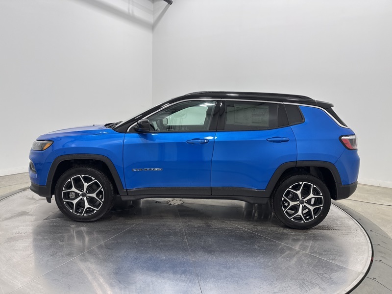 2026 Jeep Compass Limited photo 4