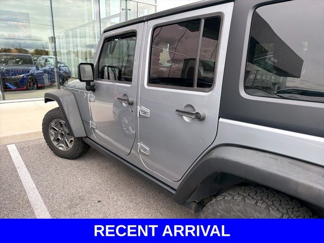 2015 Jeep Wrangler Unlimited Rubicon photo 3